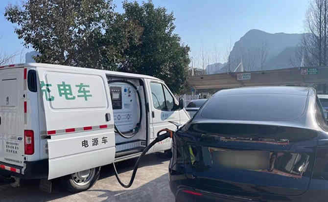 五华区汽车搭电